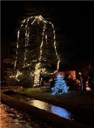 Let The Spirit of Christmas Ring Out